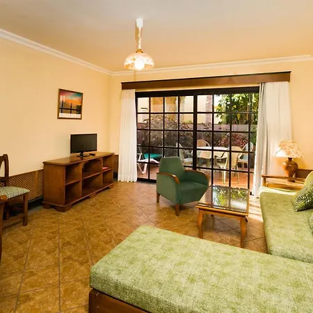 Punta Marina Hotel apartamentowy *