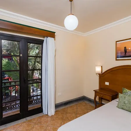 Punta Marina Hotel apartamentowy